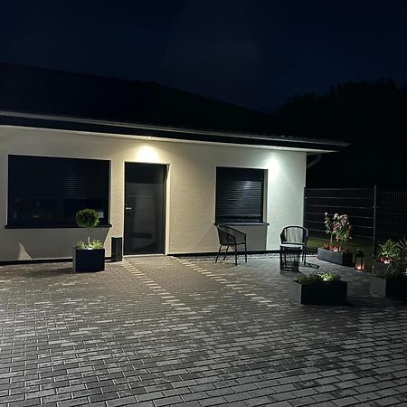 A7 Apartment 1 Datgen Bagian luar foto
